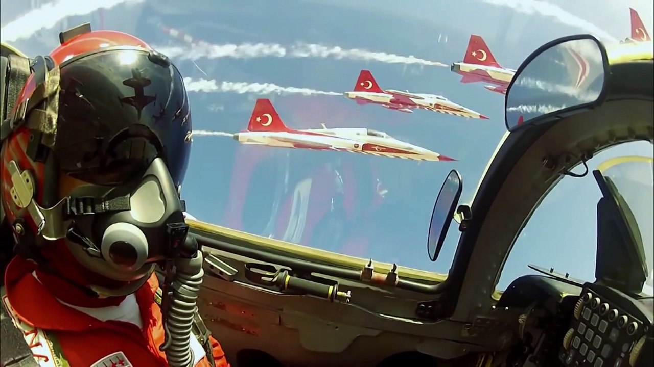 ''Bu iş aşkla olur''