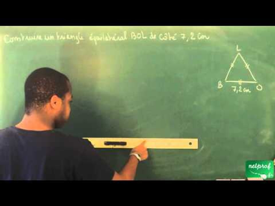 058 / Règle et compas / Construire un triangle équilatéral