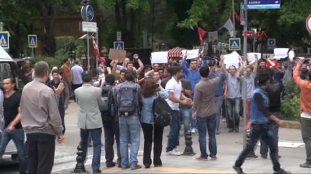 Kocaeli Ford Otosan İşçilerinin Eylemi Devam Ediyor