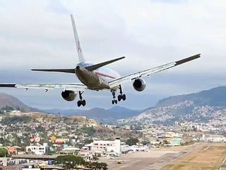 Landing & Take Off At Tegucigalpa Airport - Toncontín International