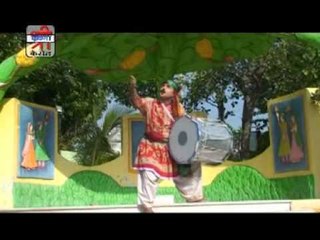 नागाणा में ढोल नगाड़ा बाजे