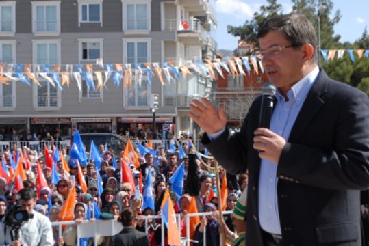 Davutoğlu: HDP Binalarına Bomba Koyan DHKP-C'li