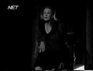 Βέρα Ζαβιτσιάνου "Ο ουρανός κατακόκκινος" 1ο μέρος