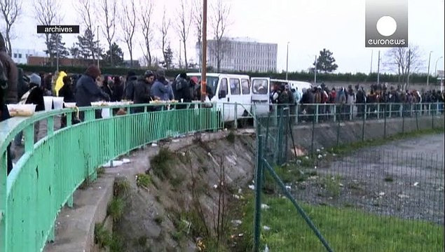 Cameron announces radical new anti-immigration measures for Britain