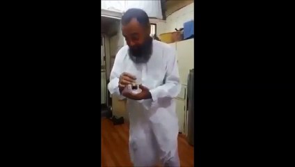Best Way to Apply Perfume Oil on Clothes