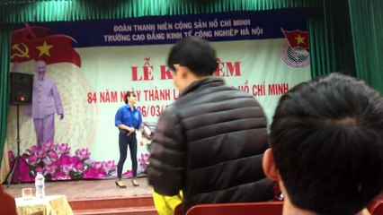 Cơn mưa tình yêu phiên bản thanh niên tình nguyện