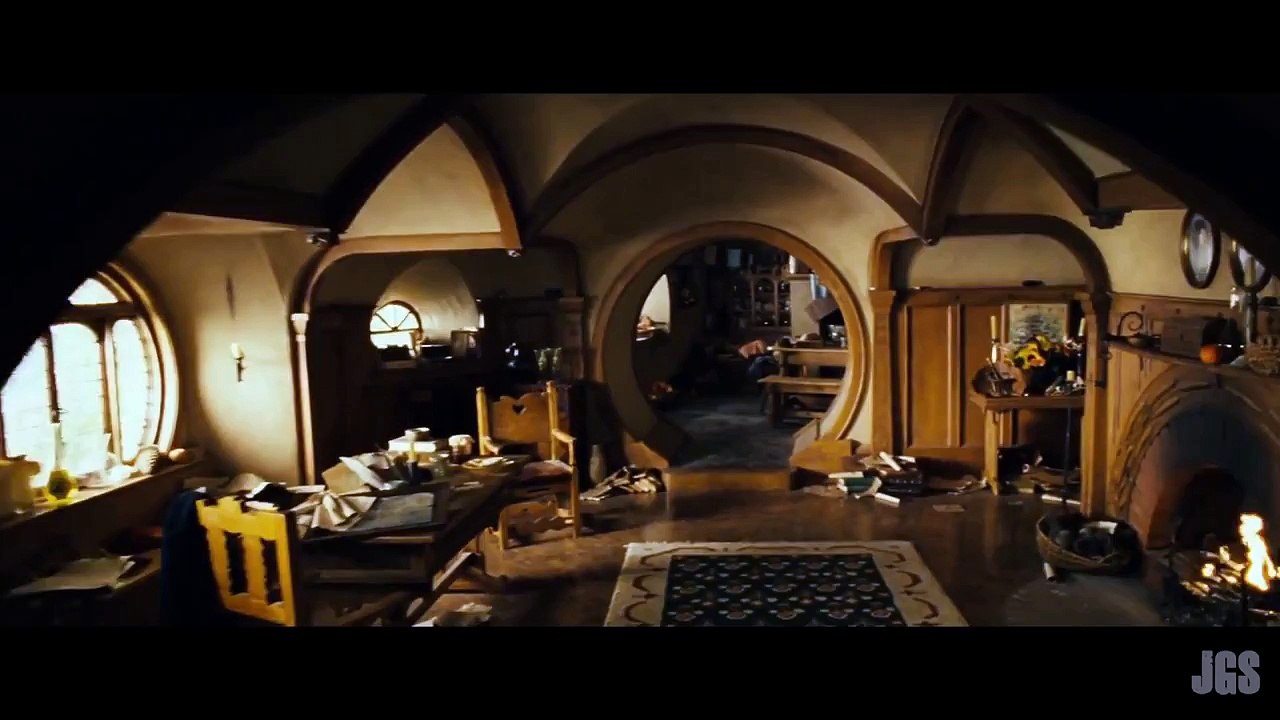 Beginning of The Lord of the Rings & Ending of The Hobbit - Continuing Story