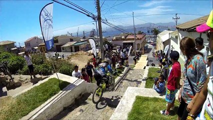 Cruz Abajo Downhill Urbano Coquimbo 2014 - Saltos, Saltos, Caídas, Escaleras y Más Saltos!