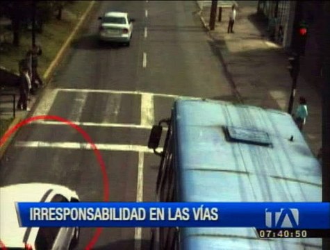 Cámaras registran la irresponsabilidad de los conductores en las vías
