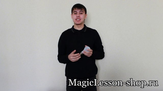 Секрет Фокуса С Горящей Лампочой В Руке