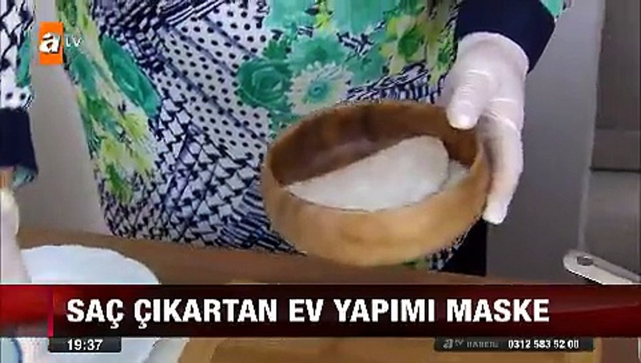 Suna Dumankaya�dan Saç çıkartan ev yapımı maske ve doğal jöle tarifi