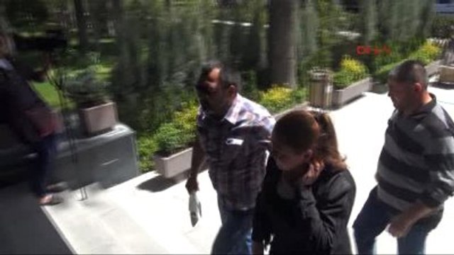 Niğde - Kuyumculara Sahte Altın Satmaya Çalışırken Yakalandılar