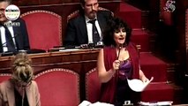 Ecoreati: dopo venti anni diventa legge grazie al M5S - Paola Nugnes - MoVimento 5 Stelle