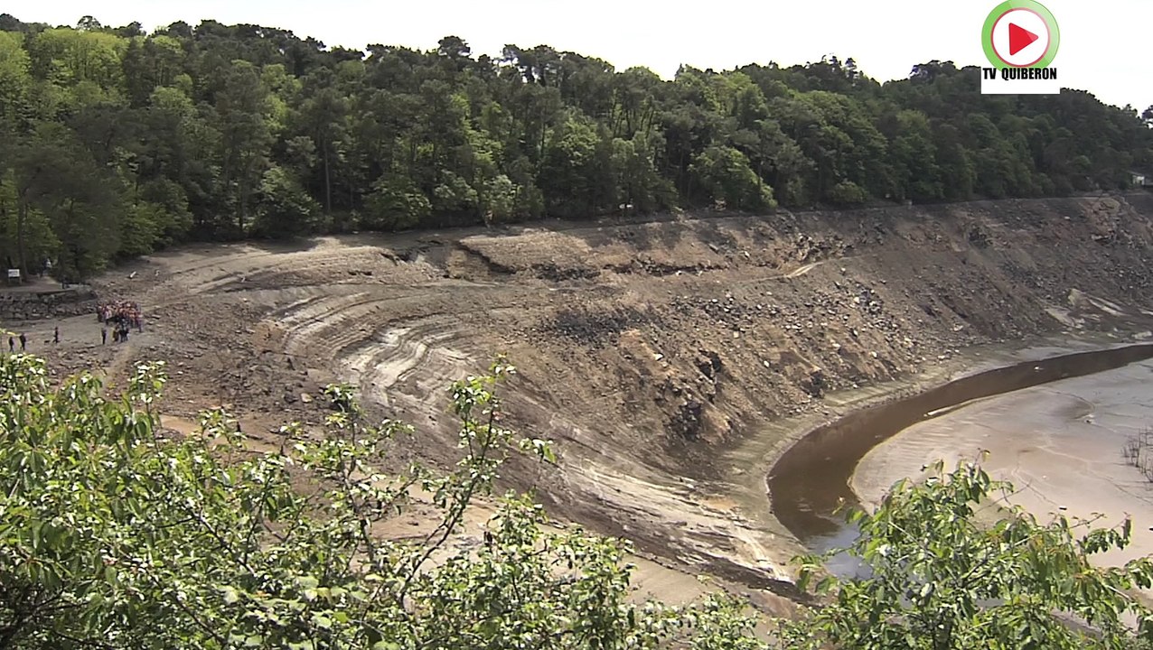 Lac-de-Guerledan   |    Vide le Lac c'est la Lune - Bretagne Télé