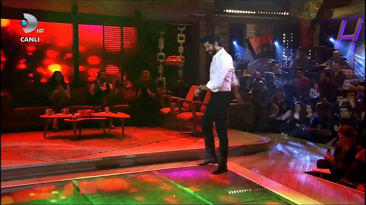 Beyaz Show Burak Özçivit Zeybek Harmandalı HD 23 Ocak 2015