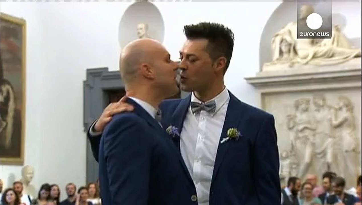 Rom erlaubt eingetragene Partnerschaften für homosexuelle Paare