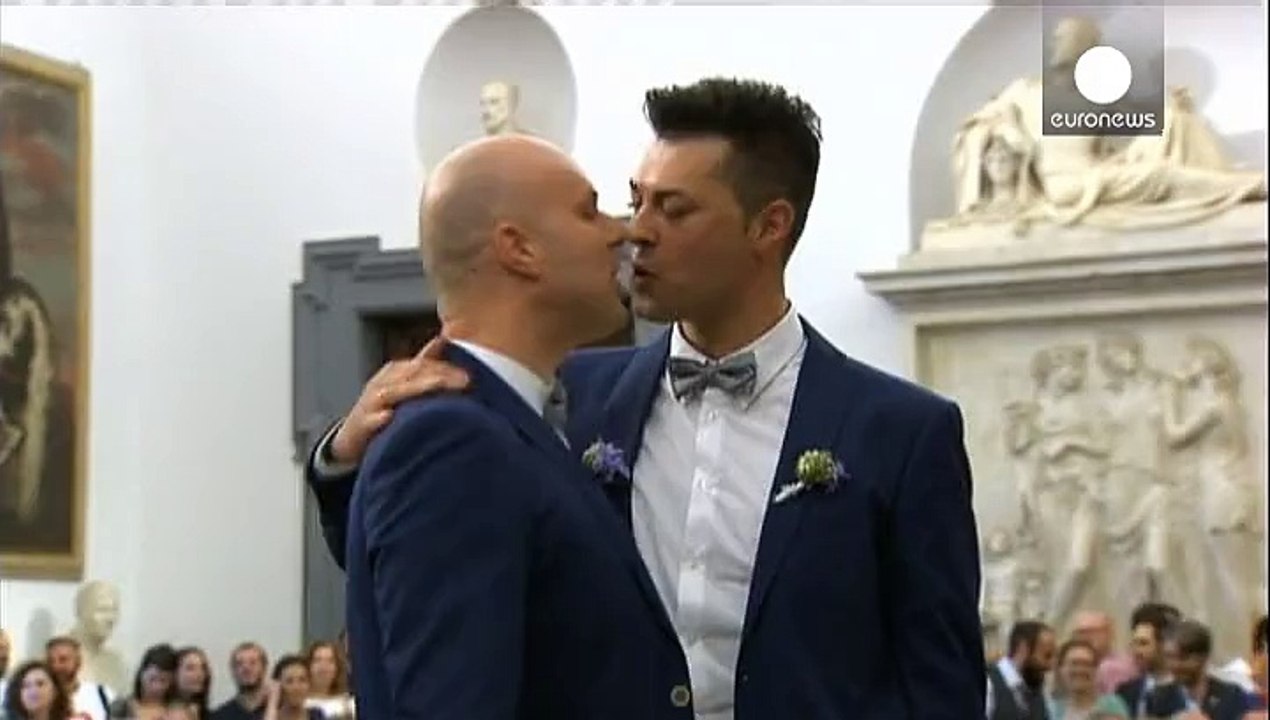 عقد قران غير عادي يثير الجدل والغضب في روما