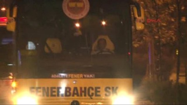 Fenerbahçe, Geniş Güvenlik Önlemi Altında Tesislere Geldi