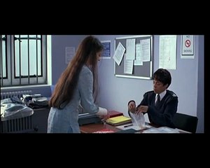 Aishwarya Rai embarrassed by cop - Provoked