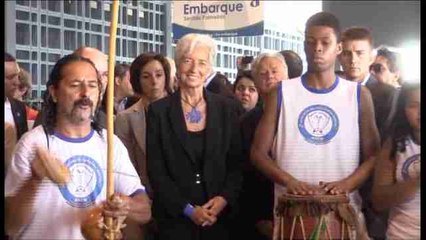 Lagarde, en Brasil: disciplina fiscal y programas sociales "van de la mano"