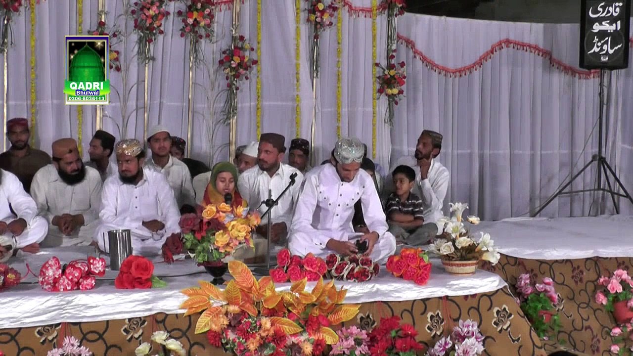 Aqa Ge krda Mdine by Wajiha Amjad at mehfil naat Noor ki Barsat 2015 Bhalwal Sargodha