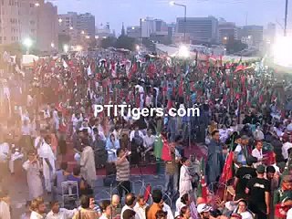 Dushman ke liye Talwaar - PTI ISF New Song Tarana - Imran Khan Songs - Video Dailymotion_3