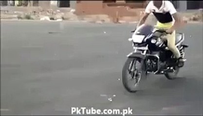 Funny Indian Boy Motorbike Stunt Fail