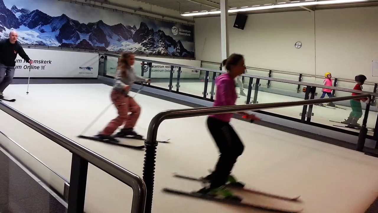 Skiing on giant treadmill