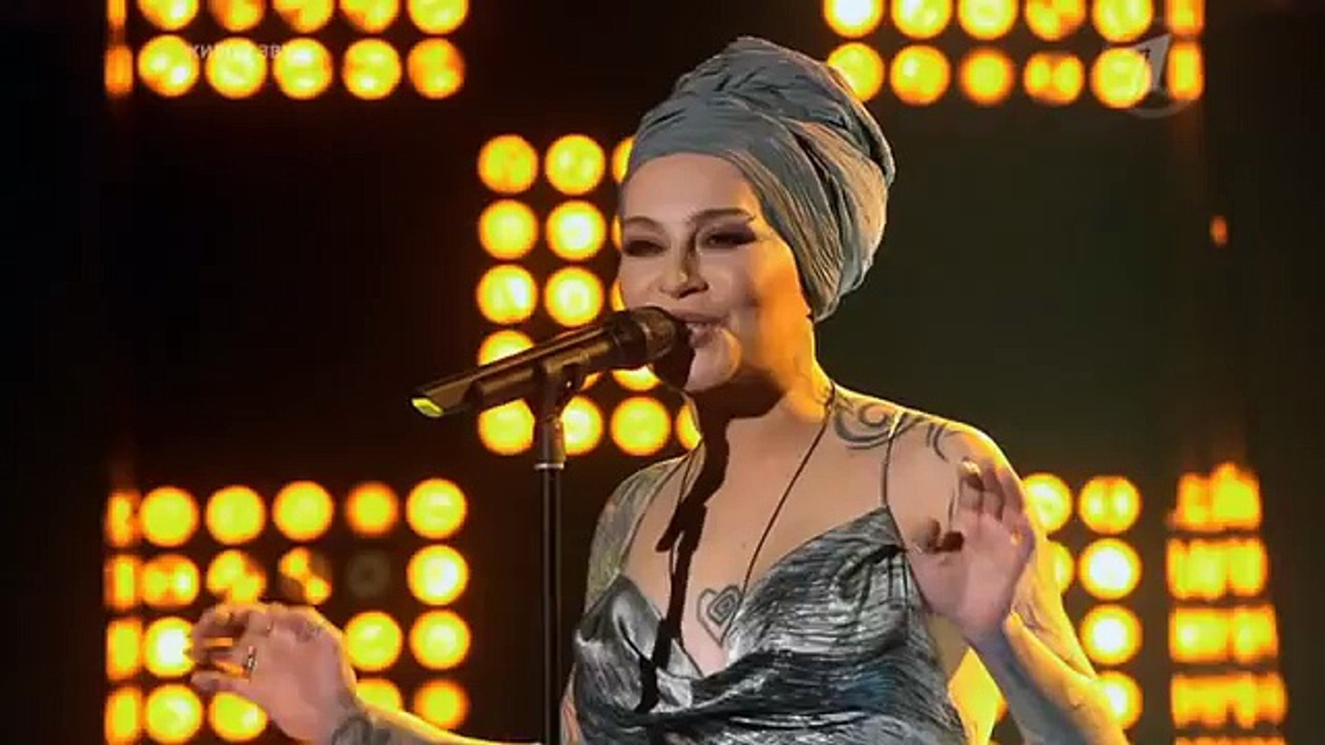The Voice Russia Knockouts Nargiz Zakirova The Woman Who Sings Video Dailymotion