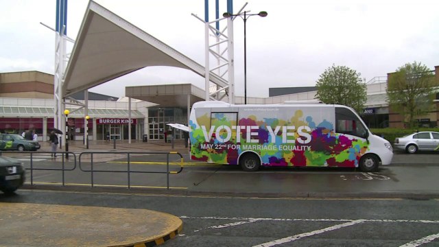 Les partisans du mariage pour tous font campagne en Irlande