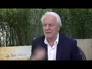 Le Petit Prince : Dussollier imite l'aviateur