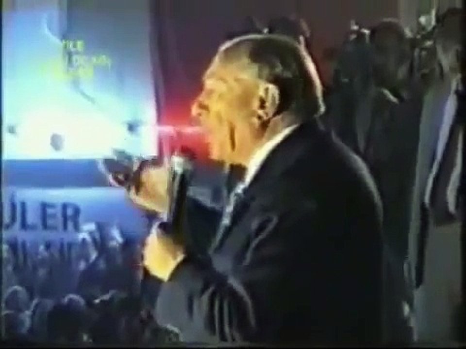Alparslan Türkeş e ilk Başbuğ Nerede ve Kimler tarafından denildi ( Mersin - ANAMUR )