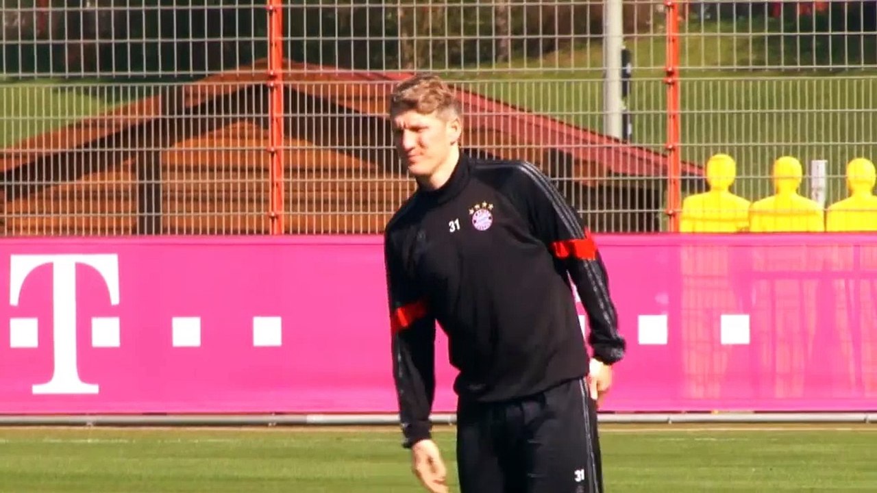 Van Gaal ruft: Wechselt Schweinsteiger?