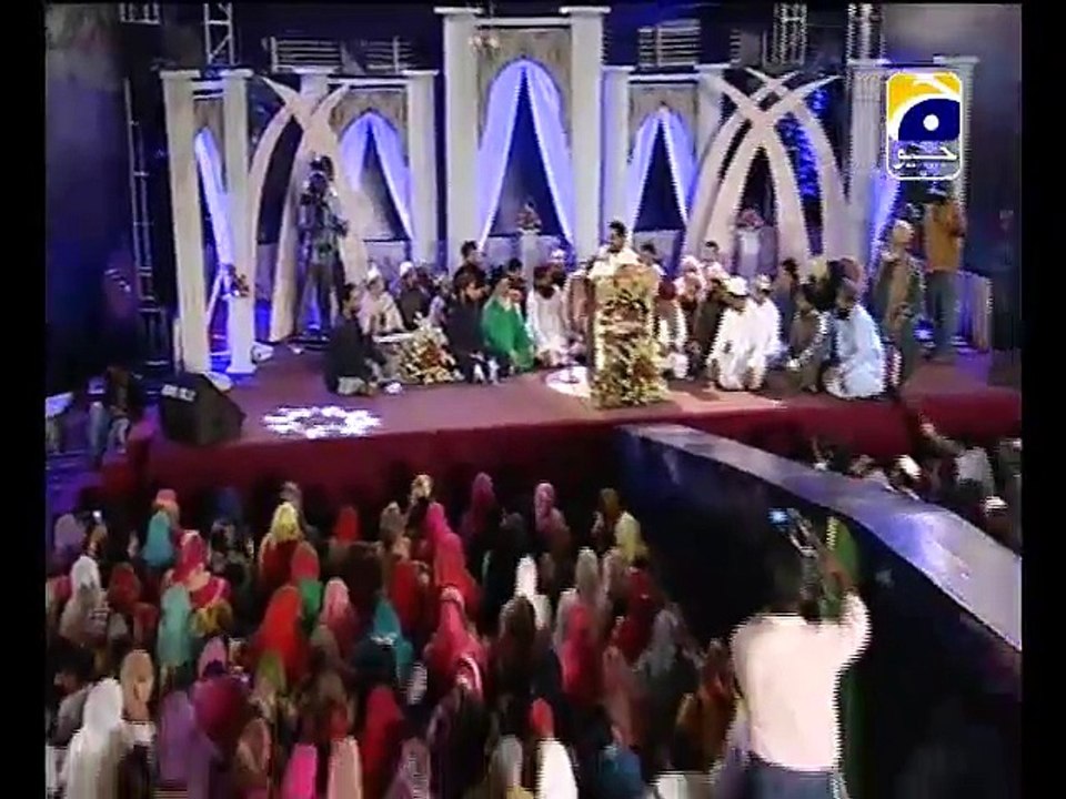 Shab-e-Deedar Naat by Dr Aamir Liaquat Husain 16-May-2015 Part  2