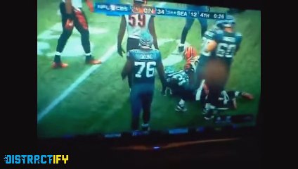 20 Funny Moments of True Love in Sports - YouTube