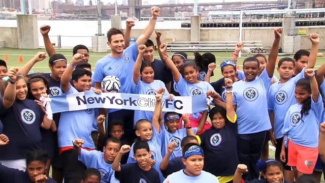 Pellegrini hails departing Lampard