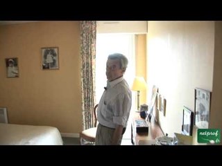 Apartment 4 : A Bedroom