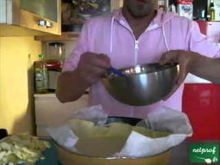 Tarte aux pommes avec de la compote