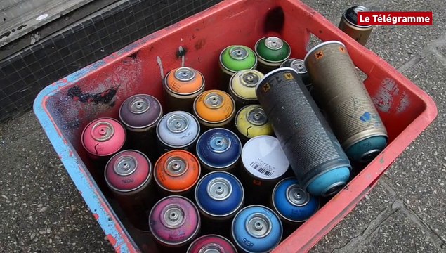 Art Rock. Le graffeur Antoine Chateau partage un mur avec les festivaliers