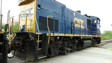 CSX Switchers #'s 1216 & 1156 At Work