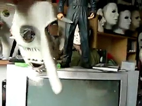 Chris Fehn Distortions Unlimited Liar mask almost converted