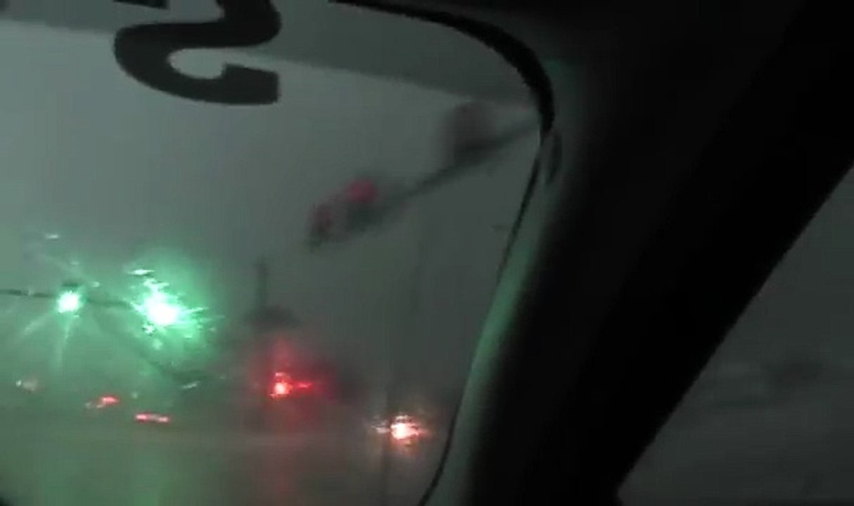 Joplin, MO Tornado 5-22-11 Storm Chaser becomes Ambulance