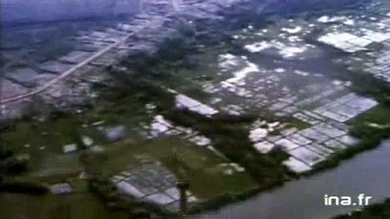 Cambodia: NIXON ILLEGAL BOMBING  IN CAMBODIA [FR]