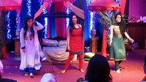BEAUTIFUL Desi Girls Dance On Wedding --Sharara Sharara-- (FULL HD) - Video Dailymotion
