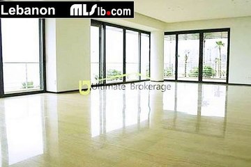 465 SQM apartment for rent in Ramlet El Baydah - mlslb.com
