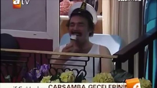 Komik Fuat Avni ve Tayyip Erdoğana karşı klibi