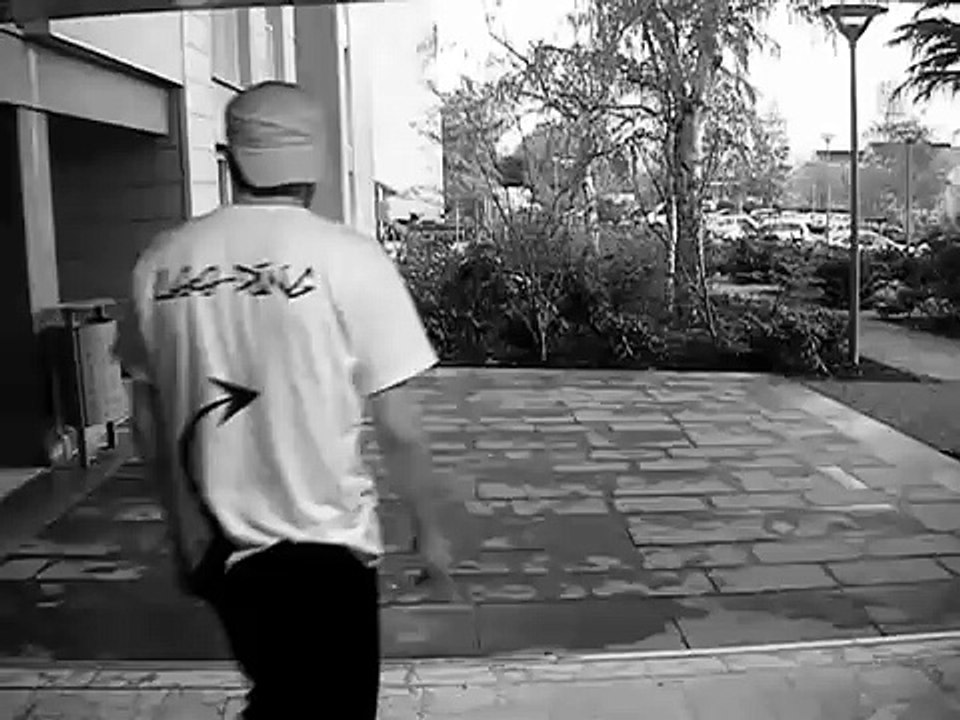 Melbourne Shuffle By [ Loo-Ping - L.O.S ]   New video  x)