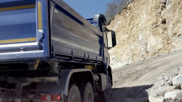 Mercedes-Benz Arocs 2016 Grounder 3343 AK 6X6