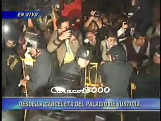 Magaly Medina presa en Santa Mónica