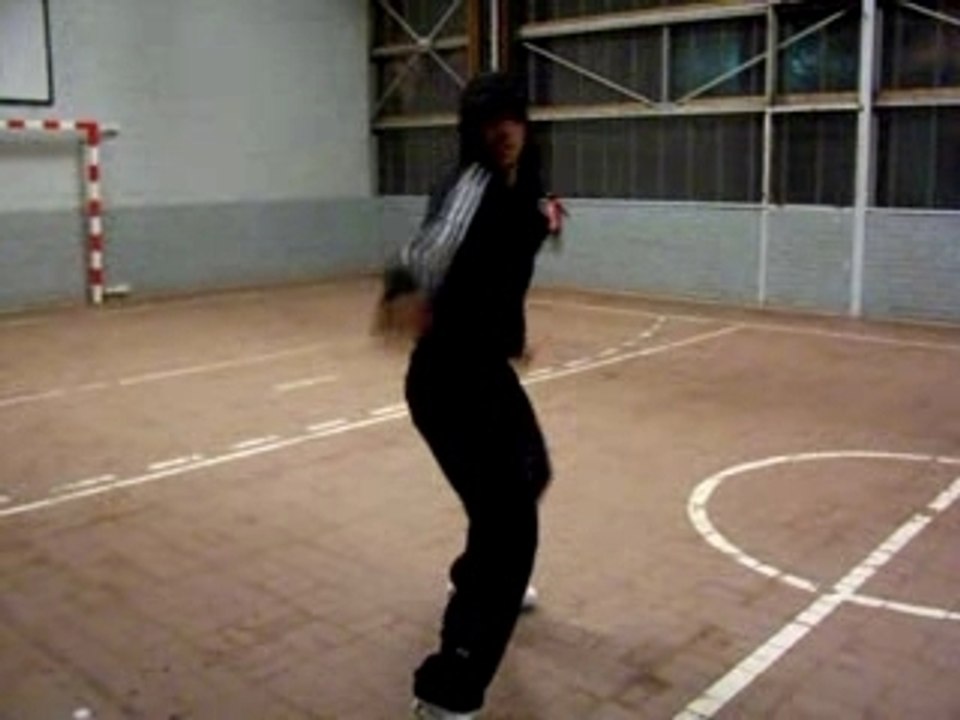 KTEO studioline break dance contest